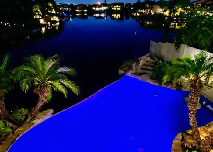 Chalet Santorini