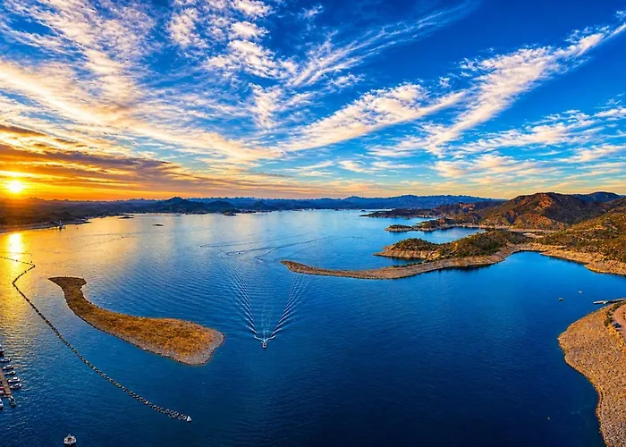 Santorini Chalet